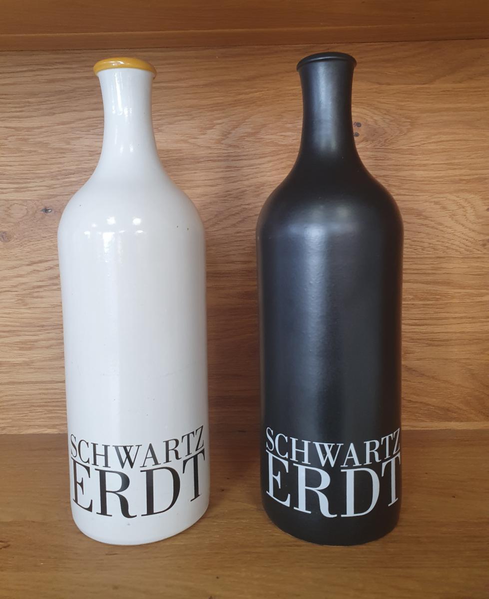 Schwarzerdt-Wein
